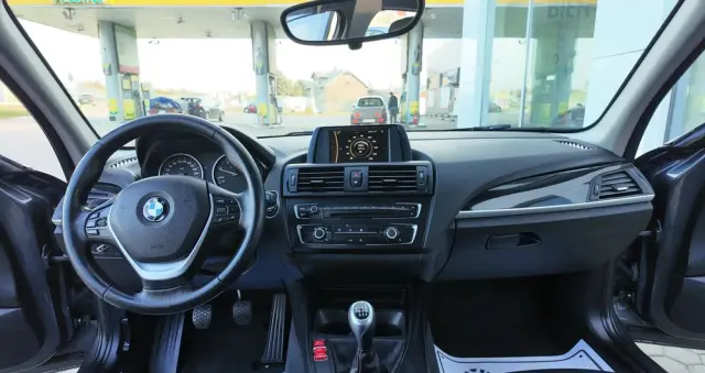 BMW Seria 1 116d EfficientDynamics Urban Line