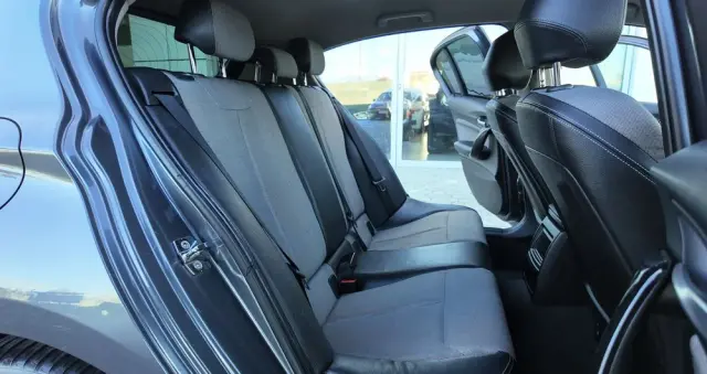 BMW Seria 1 116d EfficientDynamics Urban Line