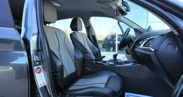 BMW Seria 1 116d EfficientDynamics Urban Line