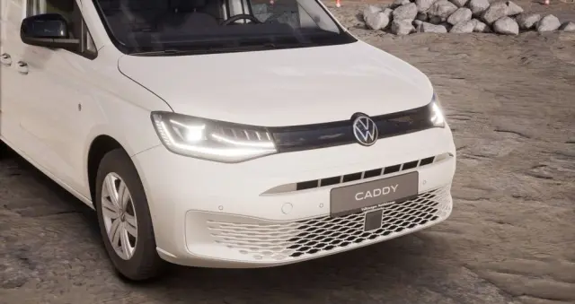 VOLKSWAGEN Caddy 