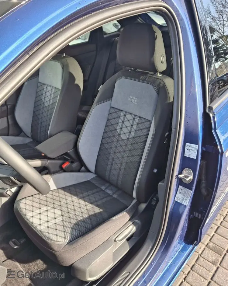 VOLKSWAGEN Taigo 1.5 TSI ACT R-Line Plus DSG