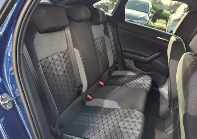 VOLKSWAGEN Taigo 1.5 TSI ACT R-Line Plus DSG