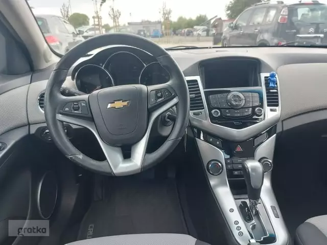 CHEVROLET Cruze 