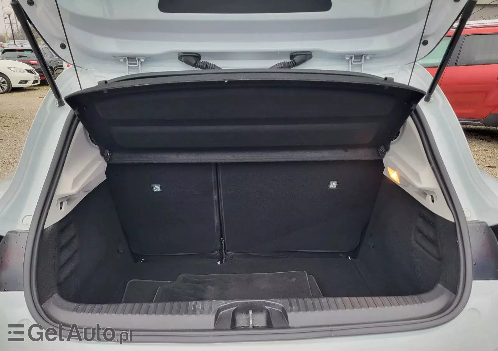 RENAULT Clio 1.0 TCe Intens