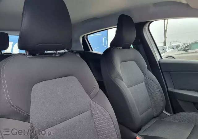 RENAULT Clio 1.0 TCe Intens