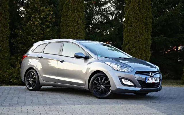 HYUNDAI I30 