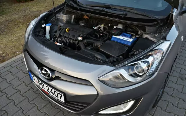 HYUNDAI I30 
