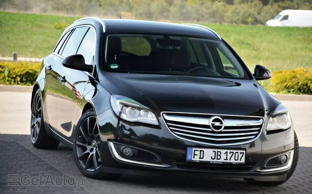 OPEL Insignia 