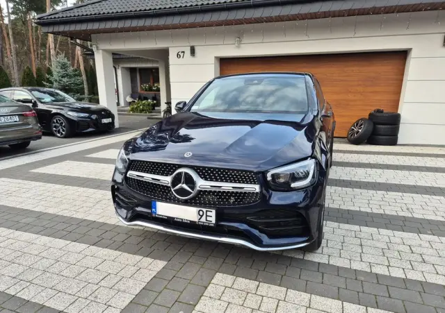 MERCEDES-BENZ GLC 