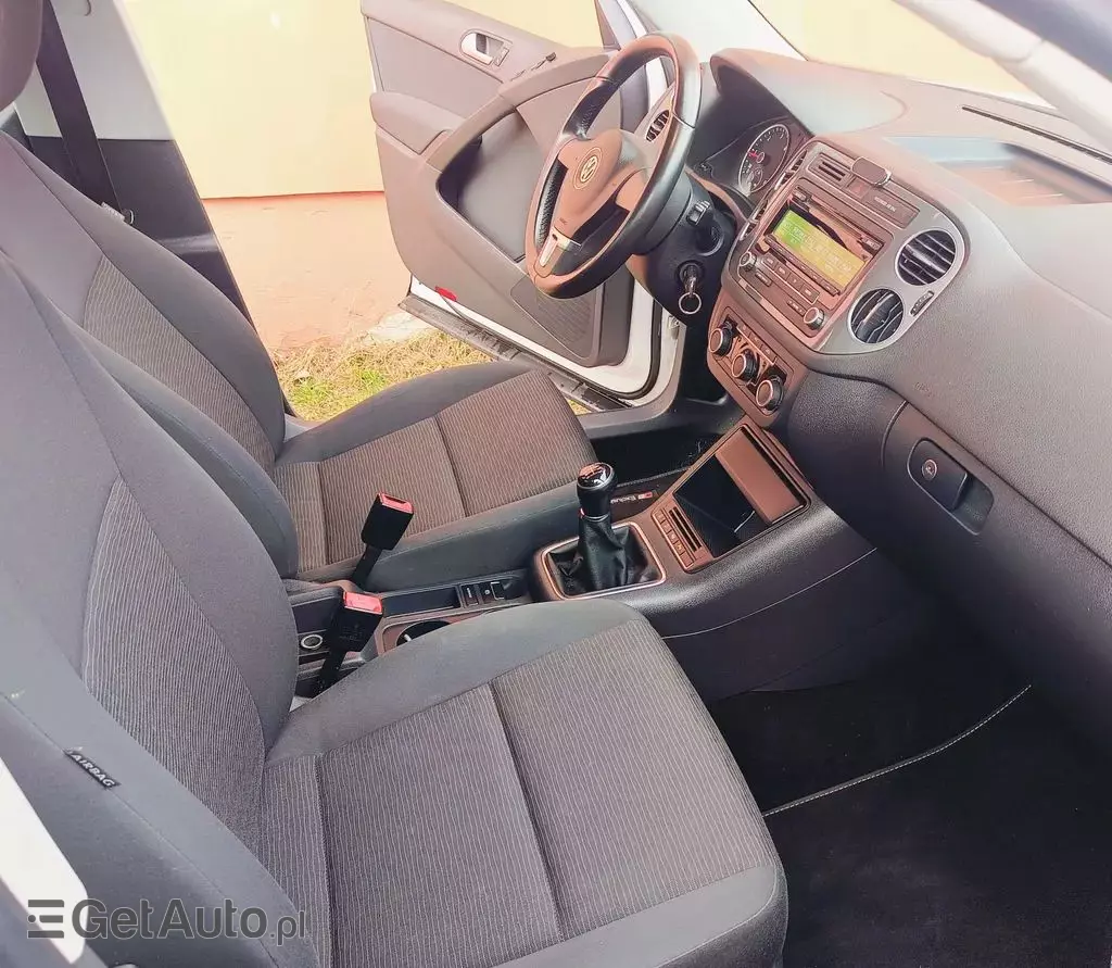 VOLKSWAGEN Tiguan 2.0 TDI (110 KM)