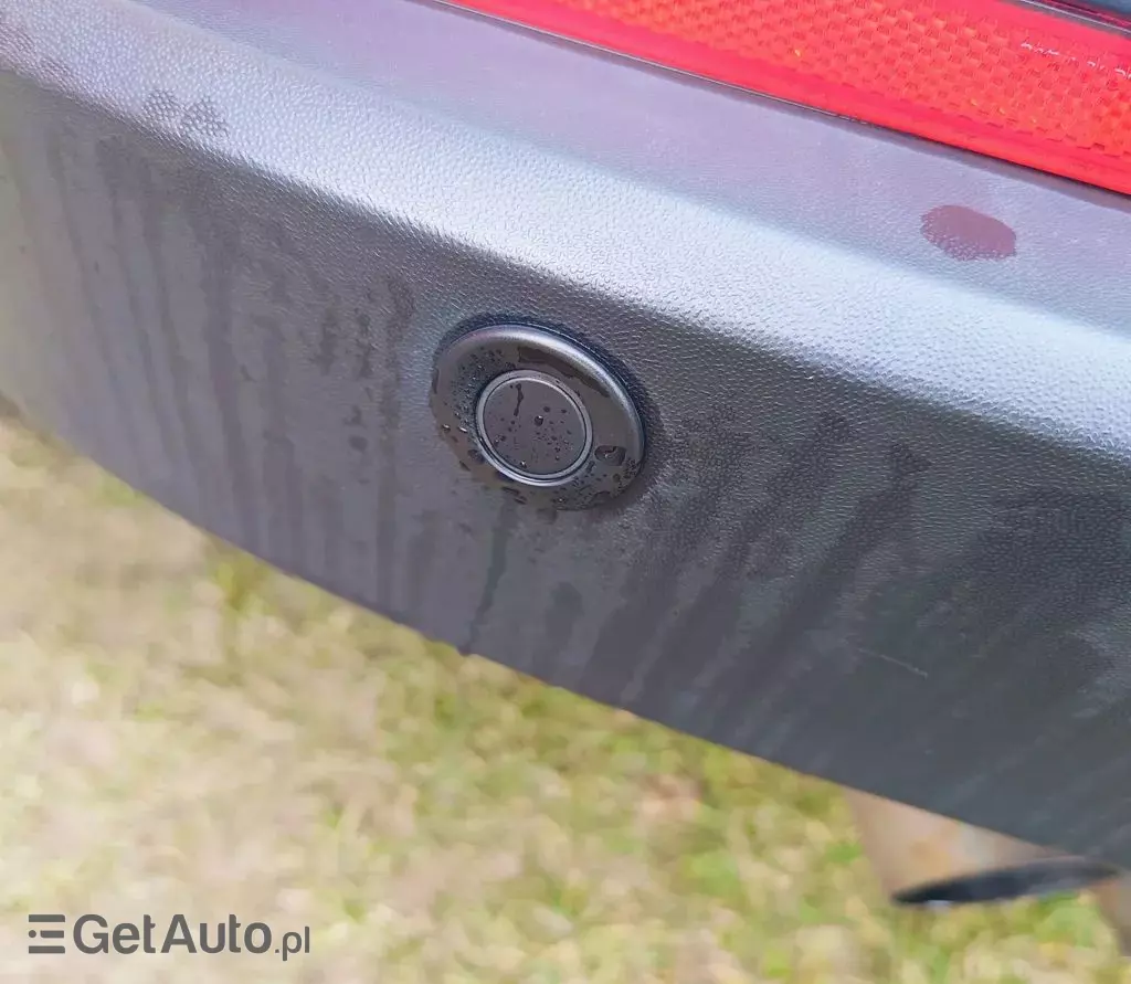 VOLKSWAGEN Tiguan 2.0 TDI (110 KM)