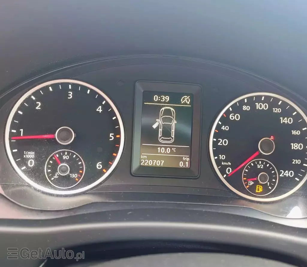VOLKSWAGEN Tiguan 2.0 TDI (110 KM)