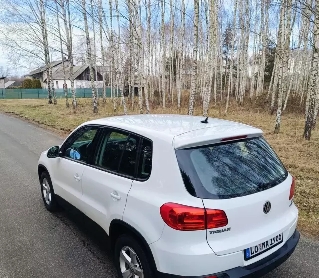 VOLKSWAGEN Tiguan 2.0 TDI (110 KM)