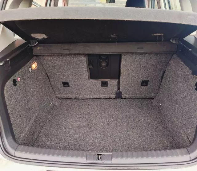 VOLKSWAGEN Tiguan 2.0 TDI (110 KM)