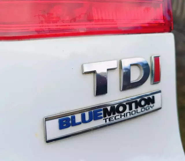 VOLKSWAGEN Tiguan 2.0 TDI (110 KM)