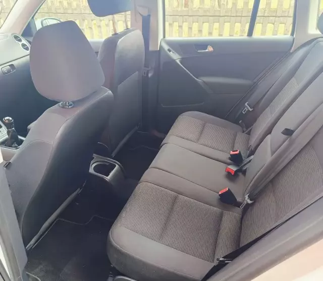 VOLKSWAGEN Tiguan 2.0 TDI (110 KM)