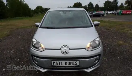 VOLKSWAGEN Up! 