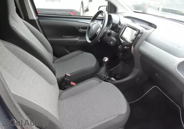 CITROËN C1 1.2 Pure Tech Airscape Feel Edition