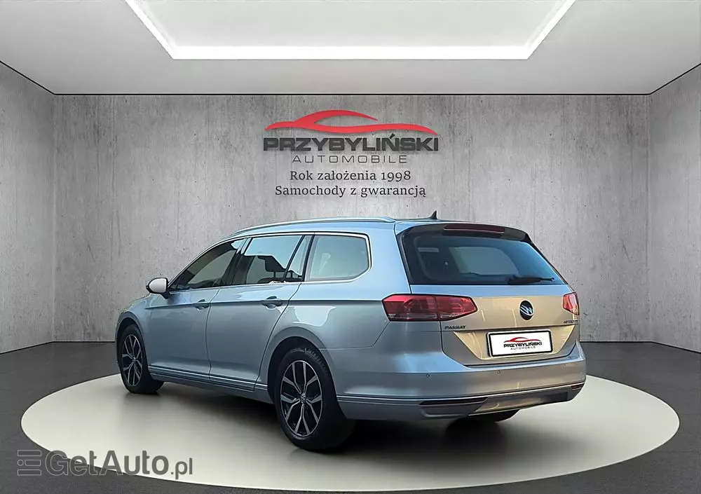 VOLKSWAGEN Passat 2.0 TDI SCR Highline