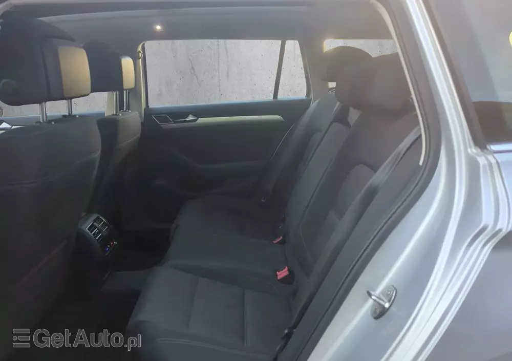VOLKSWAGEN Passat 2.0 TDI SCR Highline