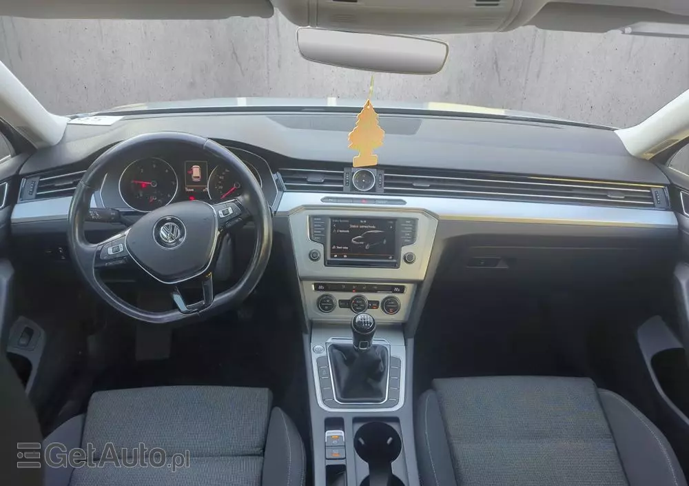 VOLKSWAGEN Passat 2.0 TDI SCR Highline