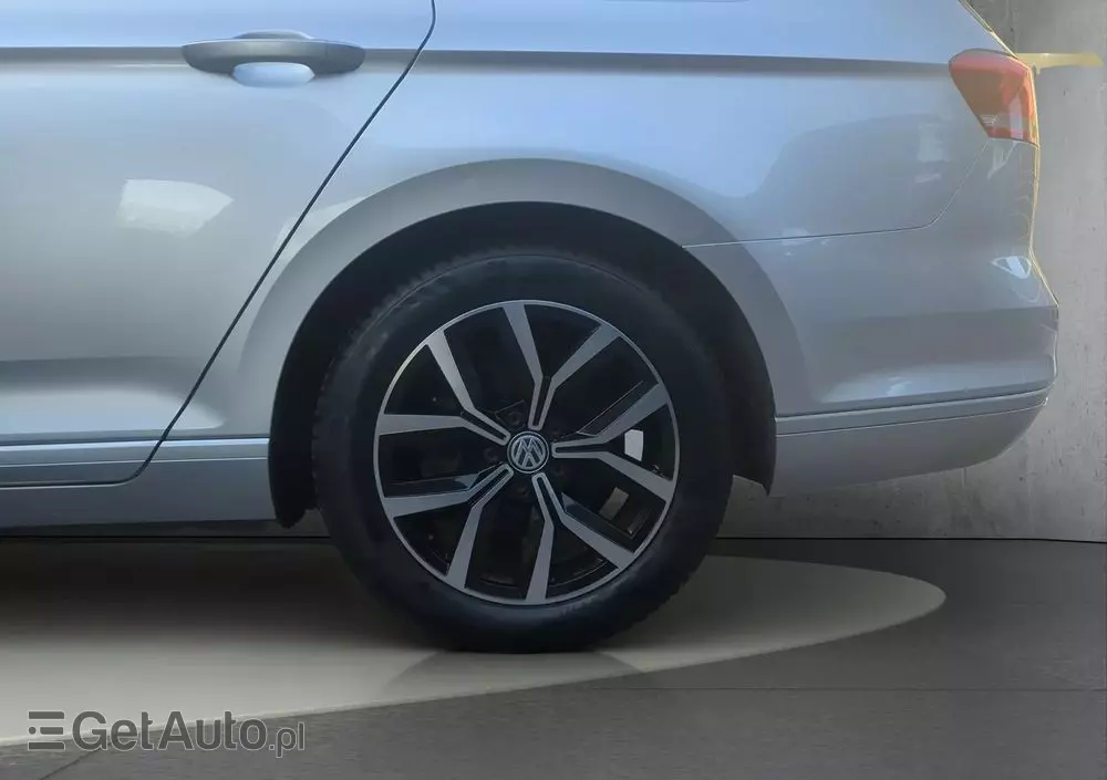 VOLKSWAGEN Passat 2.0 TDI SCR Highline