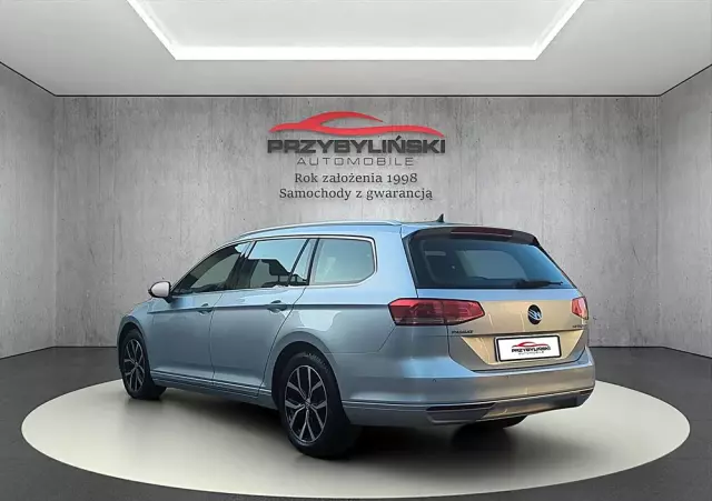 VOLKSWAGEN Passat 2.0 TDI SCR Highline