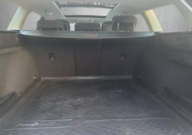 VOLKSWAGEN Passat 2.0 TDI SCR Highline