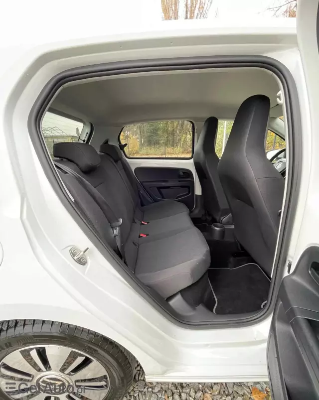 VOLKSWAGEN Up! E-up
