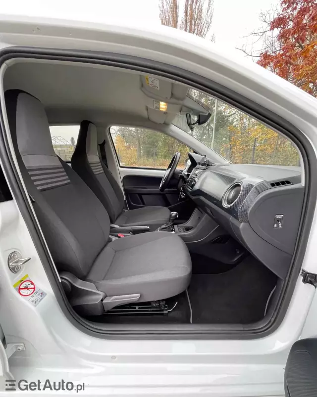 VOLKSWAGEN Up! E-up