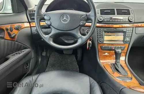 MERCEDES-BENZ Klasa E 