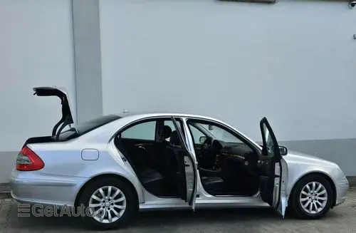MERCEDES-BENZ Klasa E 