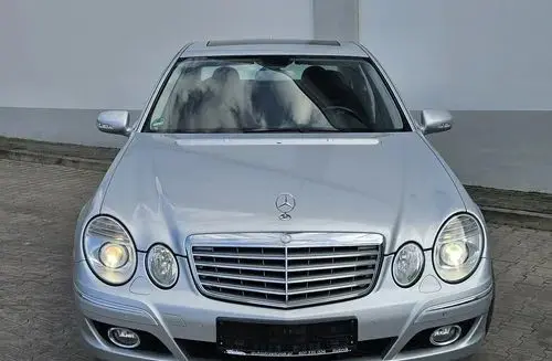 MERCEDES-BENZ Klasa E 