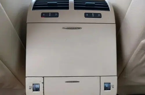 VOLKSWAGEN Phaeton 