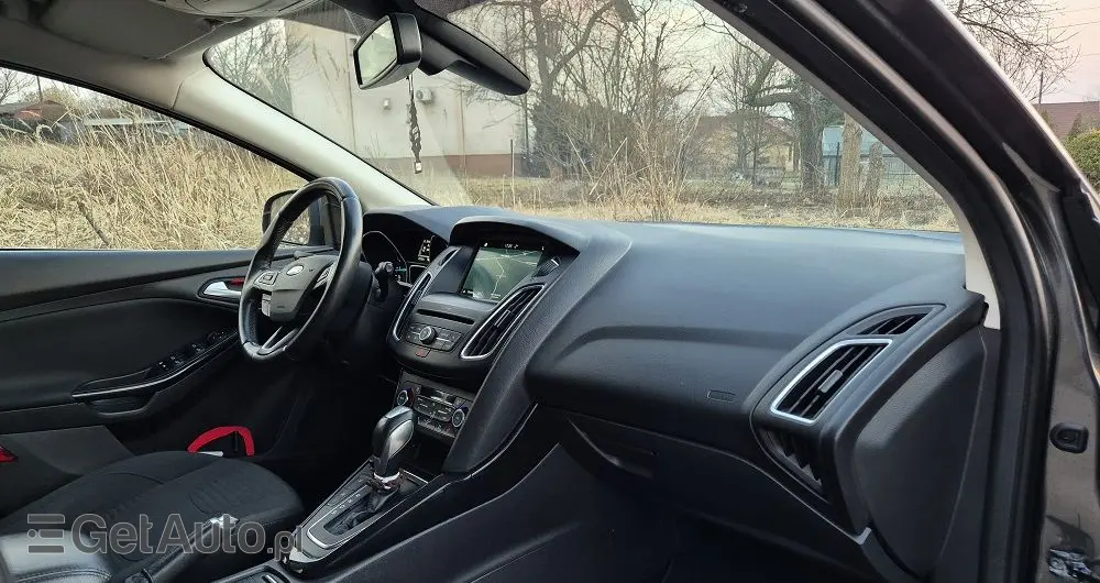 FORD Focus 2.0 TDCi Titanium ASS PowerShift