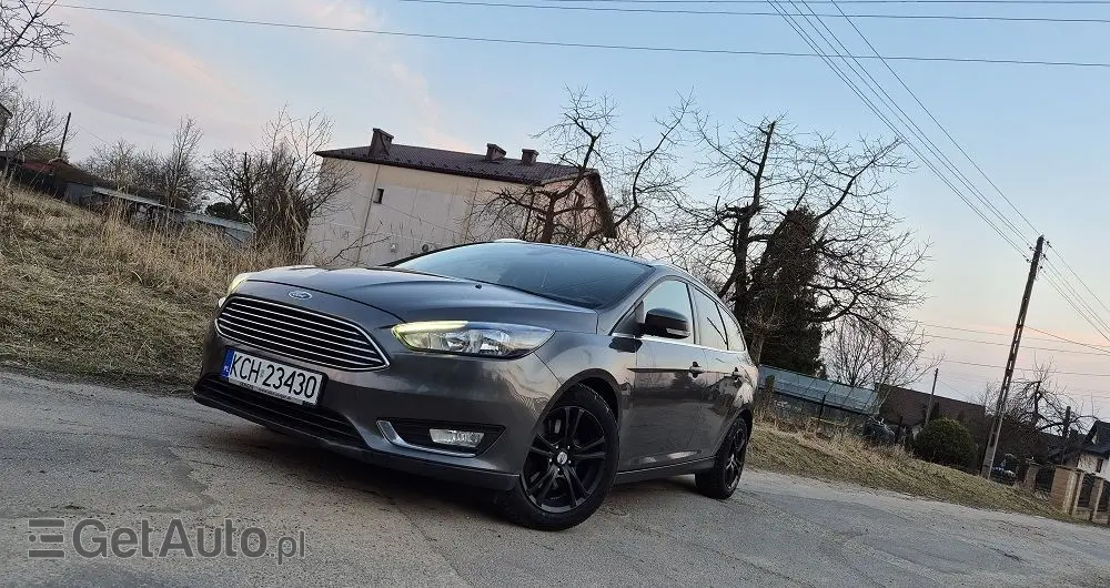 FORD Focus 2.0 TDCi Titanium ASS PowerShift