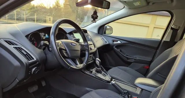 FORD Focus 2.0 TDCi Titanium ASS PowerShift