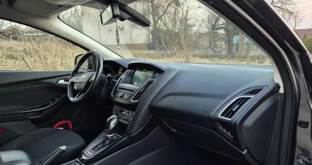 FORD Focus 2.0 TDCi Titanium ASS PowerShift