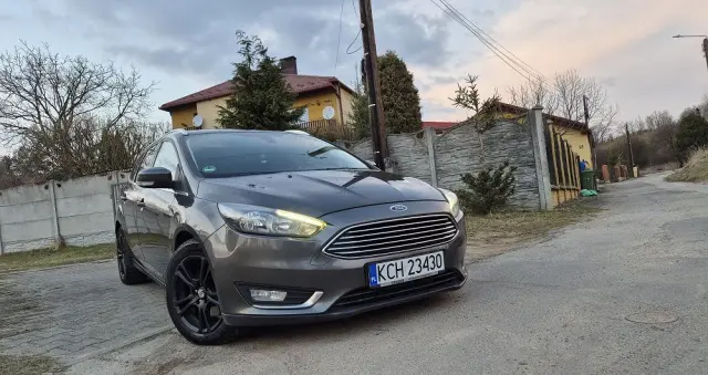 FORD Focus 2.0 TDCi Titanium ASS PowerShift