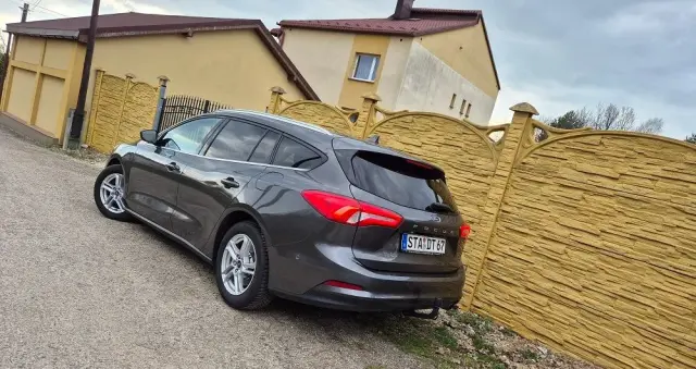 FORD Focus 2.0 TDCi Titanium ASS PowerShift