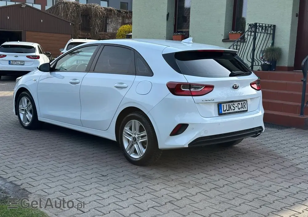 KIA Ceed 1.4 L Business Line Plus
