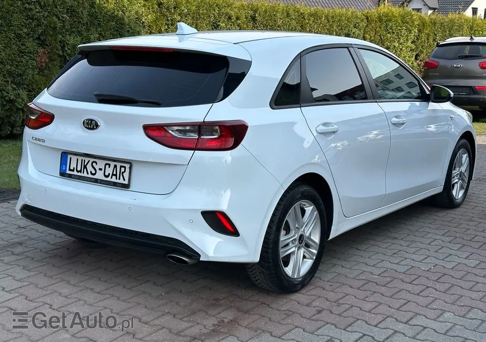 KIA Ceed 1.4 L Business Line Plus