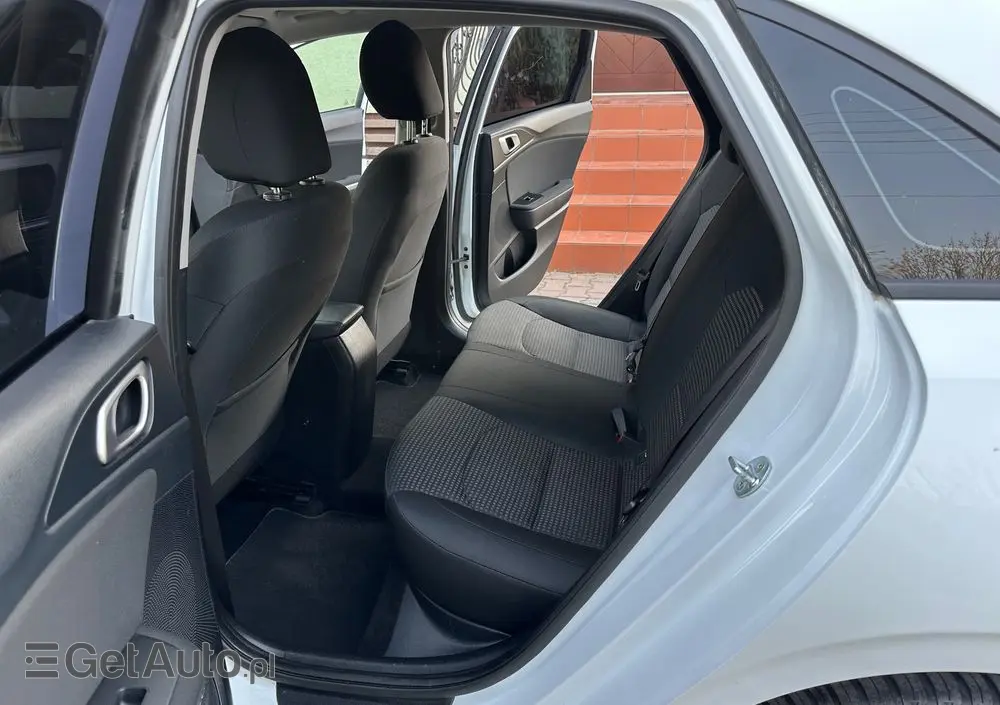 KIA Ceed 1.4 L Business Line Plus