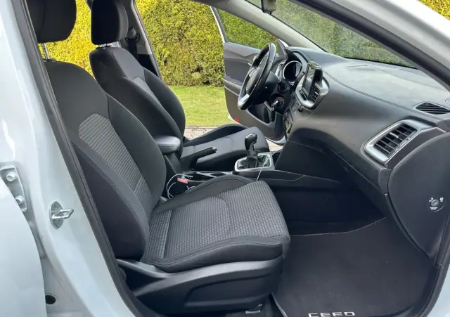 KIA Ceed 1.4 L Business Line Plus