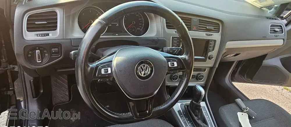 VOLKSWAGEN Golf 2.0 TDI (BlueMotion Technology) DSG Comfortline