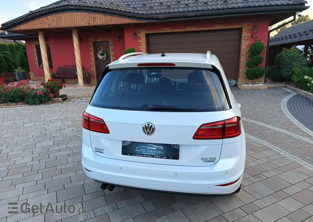 VOLKSWAGEN Golf Sportsvan 2.0 TDI (BlueMotion Technology) Sound