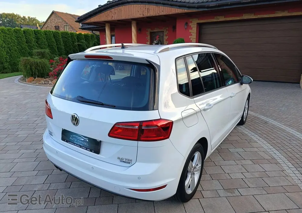 VOLKSWAGEN Golf Sportsvan 2.0 TDI (BlueMotion Technology) Sound