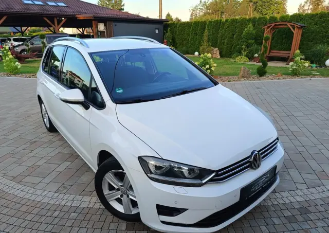 VOLKSWAGEN Golf Sportsvan 2.0 TDI (BlueMotion Technology) Sound