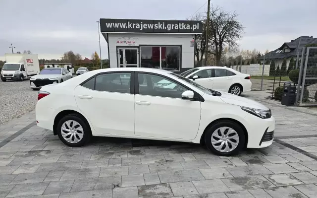 TOYOTA Corolla 1.4 D-4D (90 KM)