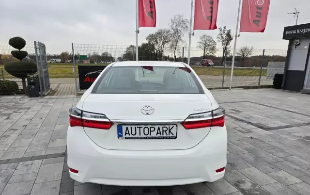 TOYOTA Corolla 1.4 D-4D (90 KM)